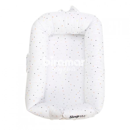 Bercinho Portátil Ninho para Bebê Sleep UM Master New York Mini Triângulo Colorido
