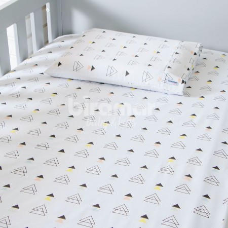 Lençol para Mini Cama 2 Peças Estampado New York Triângulo Colorido - Lençol c/ Elástico e Fronha