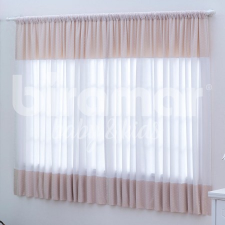 Cortina para Quarto de Bebê Percal Barrado Estampado Lollipop Percal Bege com Renda