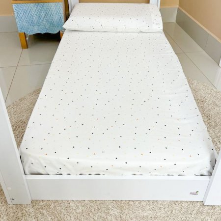 Lençol para Mini Cama 2 Peças Estampado New York Mini Triângulo Colorido - Lençol c/ Elástico e Fronha