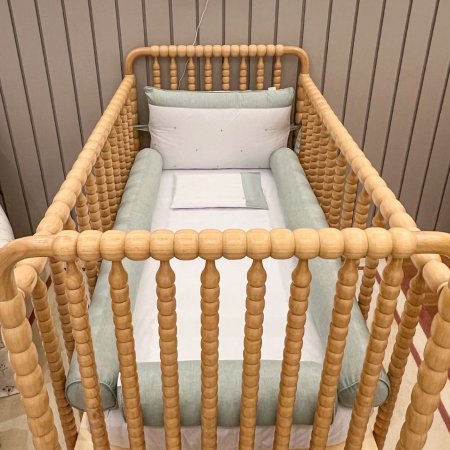 Kit Enxoval de Berço Nervurado 9 Peças Cabeceira e Rolos Laterais Glamour Chambray Mesclado Verde