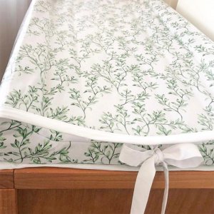 Trocador Anatômico para Bebê Estampado Benício Botanical Verde