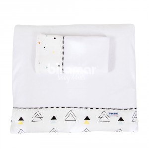 Colchonete para Carrinho de Bebê com Fronha Malha New York Mini Triângulo Colorido