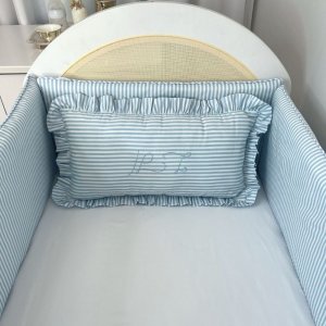 Almofada Retangular Personalizada Babado Listrado Azul