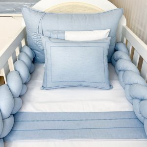 Almofada Retangular Bordada 36 x 28 Linho Azul