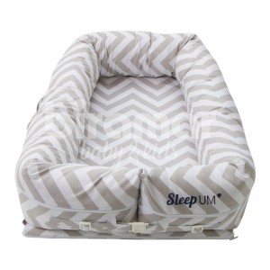 Bercinho Portátil para Bebê Sleep UM Chevron Cinza