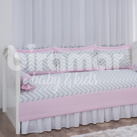 Kit Cama Babá 7 peças com Saia Lollipop Percal Chevron Rosa