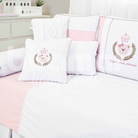 Kit Cama Babá 9 Peças com Saia Chegou uma Princesa Rosa