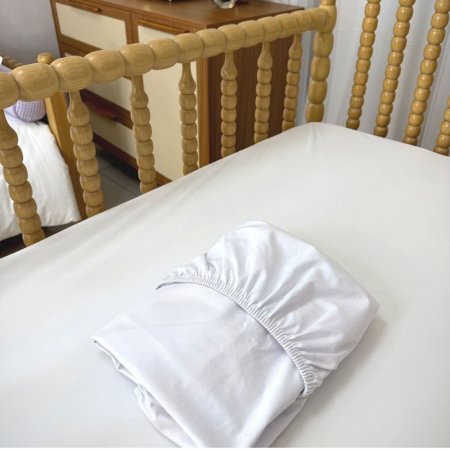 Kit Berço - Protetor de Colchão + Lençol com Elástico 180 Fios Branco