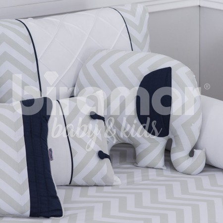 Almofada para Bebê Elefante Brooklyn Chevron Cinza/Marinho