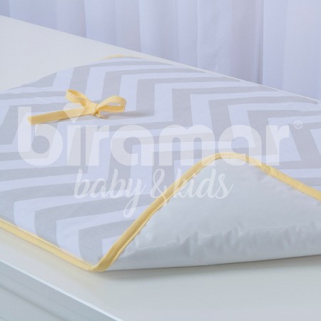 Trocador para Bebê Portátil Estampado Chevron Amarelo