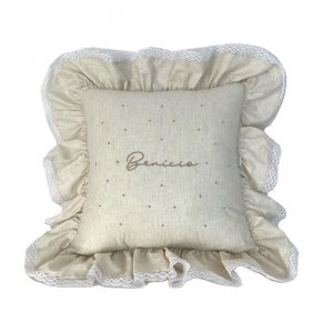 Almofada Quadrada com Babado Benício Personalizada Linho Bege