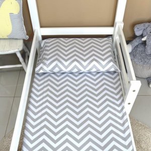 Lençol para Mini Cama 2 Peças Estampado Chevron Cinza  - Lençol c/ Elástico e Fronha