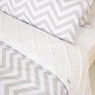 Kit Cama Solteiro 3 Peças Chevron Cinza (Colchão 1,88 x 0,88)