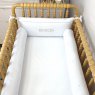 Kit de Berço Rolinho 4 Peças com Cabeceira Personalizada Piquet Branco / Bege