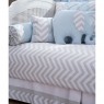 Kit Cama Babá 9 Peças com Saia Brooklyn Chevron Cinza/Azul