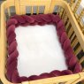 Trança Protetora de Mini Berço Plush Marsala