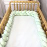 Trança Protetora de Berço e Cama Plush Benício Verde Mint